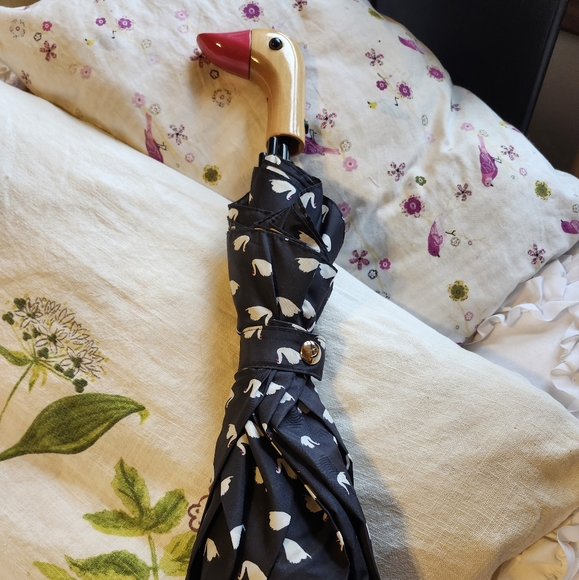 Kate Spade New York Goose Handle Geese Print Navy Umbrella - Picture 1 of 10